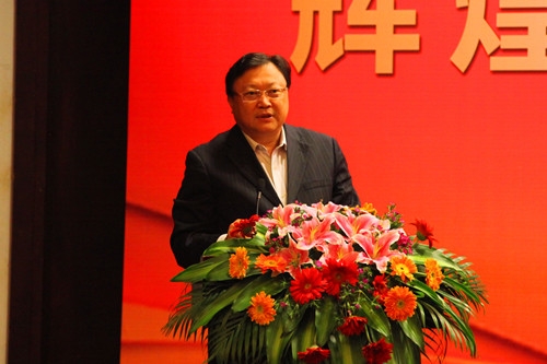 中地集团董事长_河南省置地集团张云礼